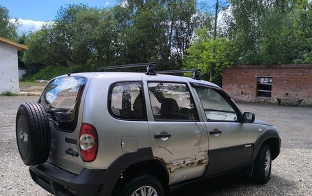 Chevrolet Niva I рестайлинг, 2012 год, 380 000 рублей, 6 фотография
