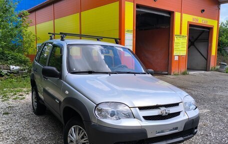 Chevrolet Niva I рестайлинг, 2012 год, 380 000 рублей, 7 фотография