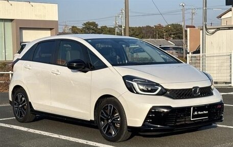 Honda Fit, 2023 год, 880 333 рублей, 3 фотография