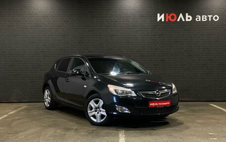 Opel Astra J, 2012 год, 790 000 рублей, 3 фотография