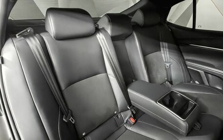 Toyota Camry, 2024 год, 3 530 000 рублей, 16 фотография