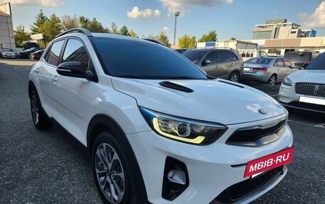 KIA Stonic, 2020 год, 1 345 000 рублей, 3 фотография