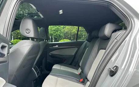 Volkswagen Golf VIII, 2025 год, 2 413 000 рублей, 11 фотография
