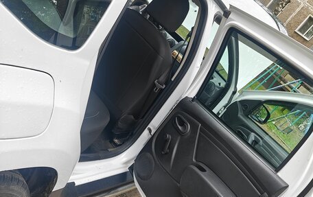 Renault Duster I рестайлинг, 2020 год, 1 400 000 рублей, 14 фотография
