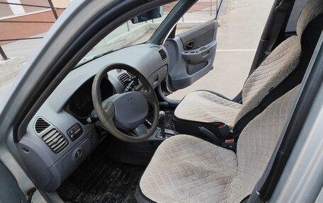 Hyundai Accent II, 2004 год, 410 000 рублей, 6 фотография