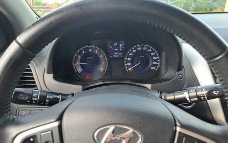 Hyundai Solaris II рестайлинг, 2012 год, 950 000 рублей, 19 фотография