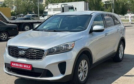 KIA Sorento III Prime рестайлинг, 2018 год, 1 700 000 рублей, 1 фотография