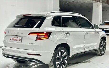 Skoda Karoq I, 2022 год, 2 079 000 рублей, 7 фотография