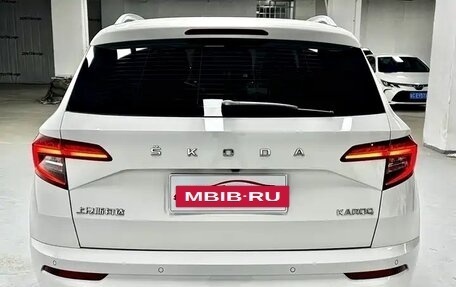 Skoda Karoq I, 2022 год, 2 079 000 рублей, 6 фотография