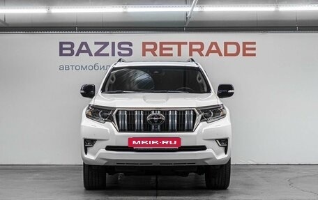 Toyota Land Cruiser Prado 150 рестайлинг 2, 2017 год, 5 990 000 рублей, 3 фотография