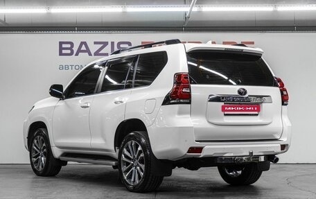 Toyota Land Cruiser Prado 150 рестайлинг 2, 2017 год, 5 990 000 рублей, 8 фотография