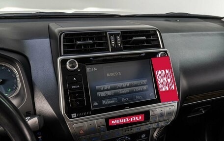 Toyota Land Cruiser Prado 150 рестайлинг 2, 2017 год, 5 990 000 рублей, 23 фотография
