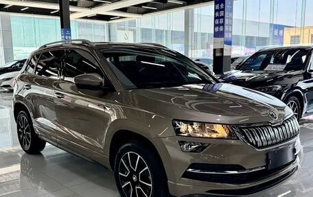 Skoda Karoq I, 2023 год, 2 112 000 рублей, 3 фотография