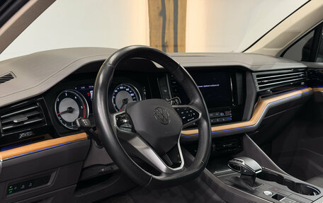 Volkswagen Touareg III, 2021 год, 6 300 000 рублей, 7 фотография