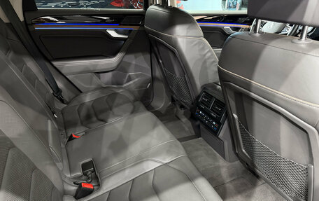 Volkswagen Touareg III, 2021 год, 6 300 000 рублей, 20 фотография