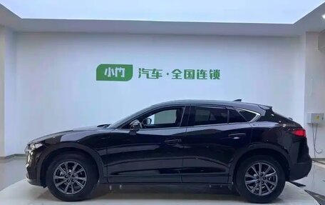Mazda CX-4, 2023 год, 2 017 000 рублей, 4 фотография