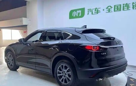Mazda CX-4, 2023 год, 2 017 000 рублей, 5 фотография