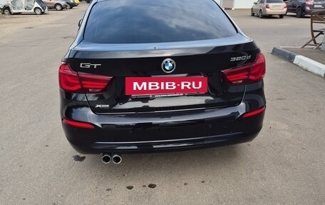 BMW 3 серия, 2019 год, 3 045 000 рублей, 2 фотография