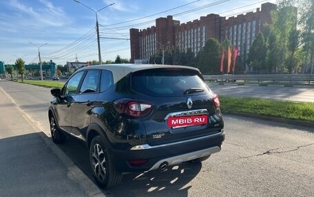 Renault Kaptur I рестайлинг, 2018 год, 1 650 000 рублей, 23 фотография