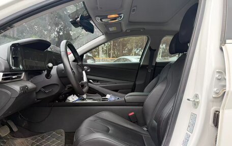 Hyundai Elantra, 2021 год, 1 305 000 рублей, 4 фотография