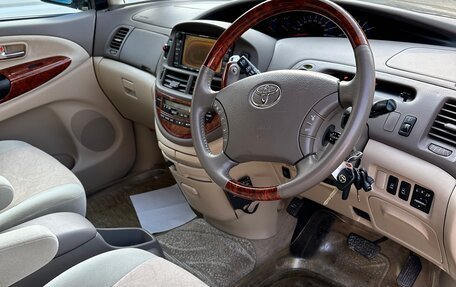Toyota Estima III рестайлинг -2, 2004 год, 770 000 рублей, 12 фотография