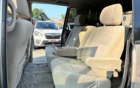 Toyota Estima III рестайлинг -2, 2004 год, 770 000 рублей, 22 фотография