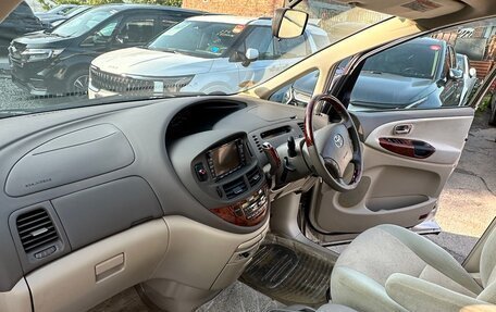 Toyota Estima III рестайлинг -2, 2004 год, 770 000 рублей, 24 фотография
