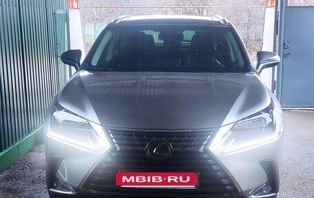 Lexus NX I, 2019 год, 3 100 000 рублей, 12 фотография