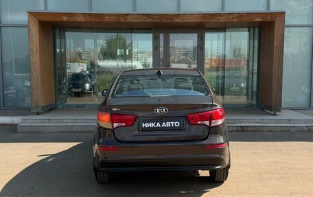 KIA Rio III рестайлинг, 2016 год, 880 000 рублей, 6 фотография