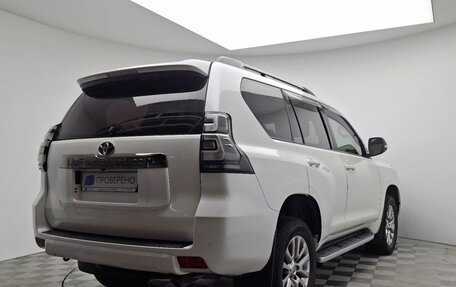 Toyota Land Cruiser Prado 150 рестайлинг 2, 2020 год, 5 450 000 рублей, 7 фотография