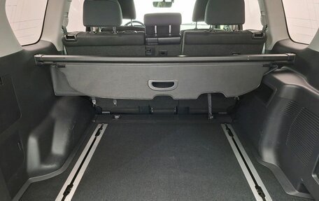 Toyota Land Cruiser Prado 150 рестайлинг 2, 2020 год, 5 450 000 рублей, 10 фотография