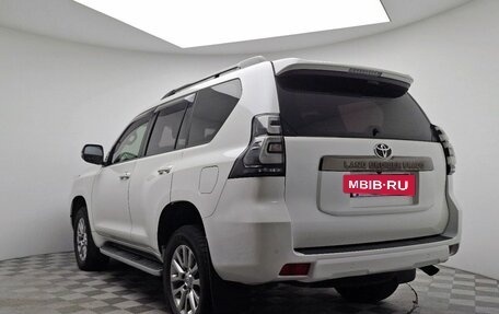 Toyota Land Cruiser Prado 150 рестайлинг 2, 2020 год, 5 450 000 рублей, 5 фотография