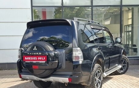 Mitsubishi Pajero IV, 2011 год, 1 915 000 рублей, 5 фотография
