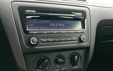Skoda Rapid I, 2014 год, 1 280 000 рублей, 14 фотография