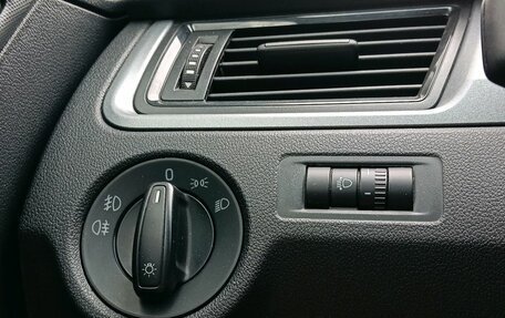 Skoda Rapid I, 2014 год, 1 280 000 рублей, 16 фотография