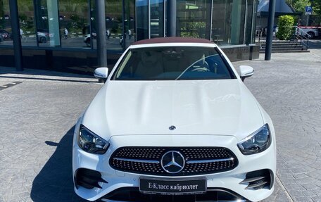 Mercedes-Benz E-Класс, 2021 год, 8 990 000 рублей, 5 фотография