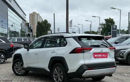 Toyota RAV4, 2024 год, 3 899 000 рублей, 6 фотография