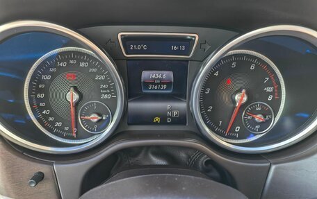 Mercedes-Benz GLS, 2016 год, 2 899 000 рублей, 13 фотография