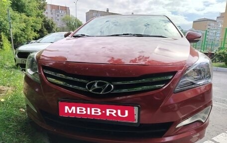 Hyundai Solaris II рестайлинг, 2016 год, 995 000 рублей, 1 фотография