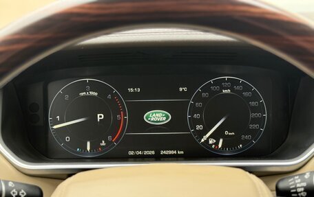 Land Rover Range Rover IV рестайлинг, 2013 год, 2 800 000 рублей, 10 фотография