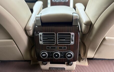 Land Rover Range Rover IV рестайлинг, 2013 год, 2 800 000 рублей, 24 фотография