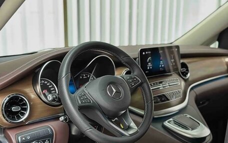 Mercedes-Benz V-Класс, 2024 год, 7 373 000 рублей, 8 фотография