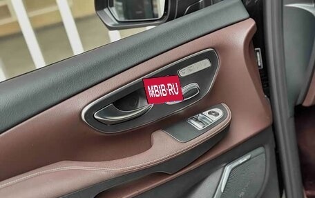 Mercedes-Benz V-Класс, 2024 год, 7 373 000 рублей, 14 фотография
