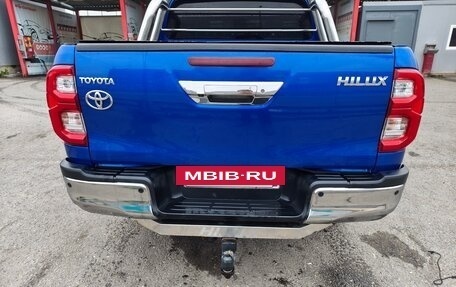 Toyota Hilux VIII, 2015 год, 3 150 000 рублей, 6 фотография