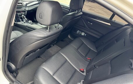 BMW 5 серия, 2015 год, 1 950 000 рублей, 12 фотография