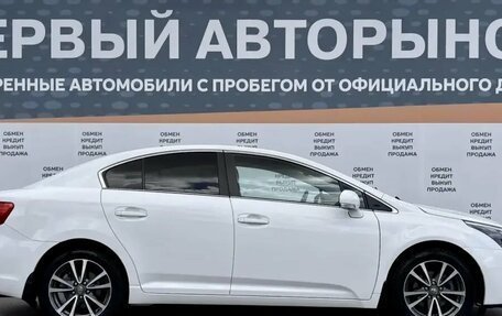 Toyota Avensis III рестайлинг, 2012 год, 1 470 000 рублей, 4 фотография