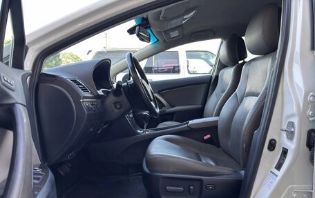 Toyota Avensis III рестайлинг, 2012 год, 1 470 000 рублей, 10 фотография