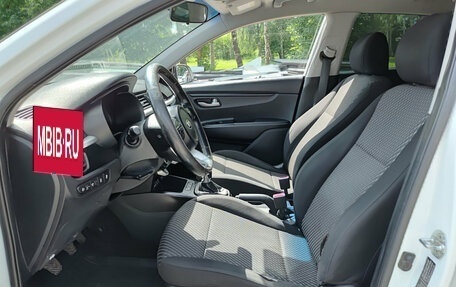 KIA Rio IV, 2018 год, 1 181 000 рублей, 20 фотография
