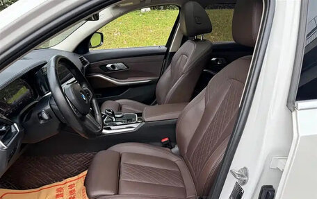 BMW 3 серия, 2022 год, 2 453 000 рублей, 8 фотография