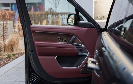 Land Rover Range Rover IV рестайлинг, 2026 год, 20 500 000 рублей, 34 фотография